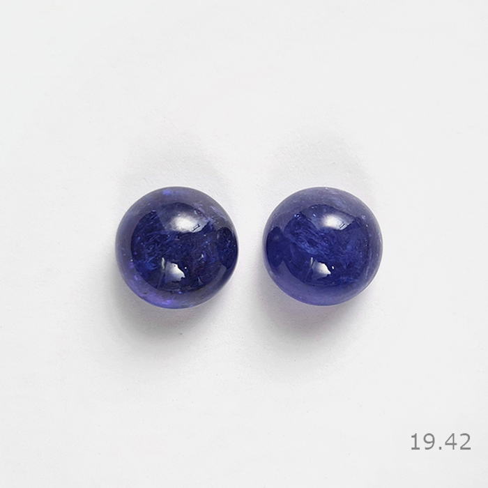 Natural Tanzanite Pair