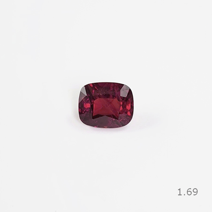 Natural Spinel Unheated